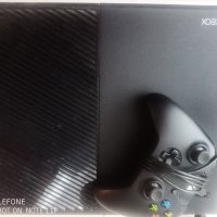 Оригинален английски XBOX ONE CONSOLE - MODEL 1540 с 1 джойстик, снимка 4 - Xbox конзоли - 39031878