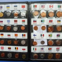 Албум с монети от 60 РАЗЛИЧНИ държави от цял свят, един оригинален и полезен  подарък, снимка 1 - Нумизматика и бонистика - 41506603