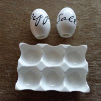 Комлект за яйца, сол и пипер, снимка 2 - Аксесоари за кухня - 42386863