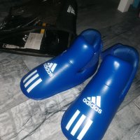Кик бокс протектори Adidas за крака, снимка 1 - Спортна екипировка - 44260603