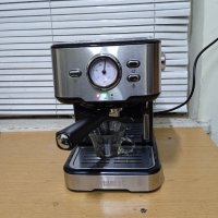 Нова -Кафе машина Princess за еспресо 1100 W, 20 бара, снимка 2 - Кафемашини - 44383591