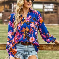 Дамска блуза с флорален принт и V-образно деколте, 4цвята - 023, снимка 16 - Блузи с дълъг ръкав и пуловери - 42038517
