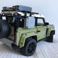 LEGO Technic Land Rover Defender 2573 части/елемента, снимка 17 - Конструктори - 44796348