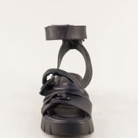 Атрактивен модел дамски сандалите от черна естествена кожа., снимка 3 - Сандали - 41496463