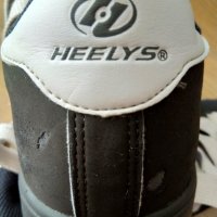 Heelys обувки с колелца , снимка 1 - Детски маратонки - 42149768