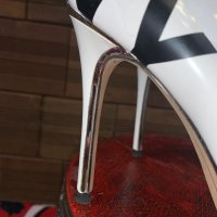 DKNY , снимка 10 - Дамски елегантни обувки - 40133363