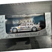 Продавам колекционерски макет на Mercedes 190 Evo 2 DTM произведен от Мinichamps, снимка 1 - Колекции - 44247115