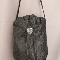 Дамска кожена чанта, снимка 3 - Чанти - 42429992