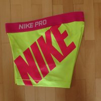 Nike Womens Pro Logo, снимка 1 - Клинове - 41849448