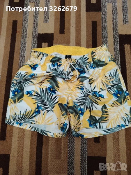 Hugo Boss оригинални бански размер L, снимка 1