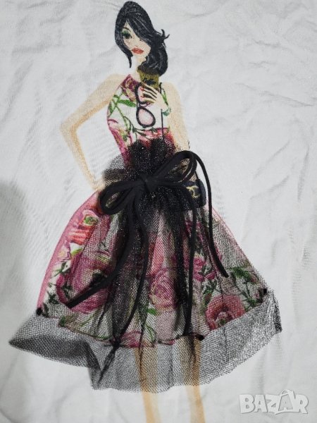 Бяла дизайнерска тениска , снимка 1