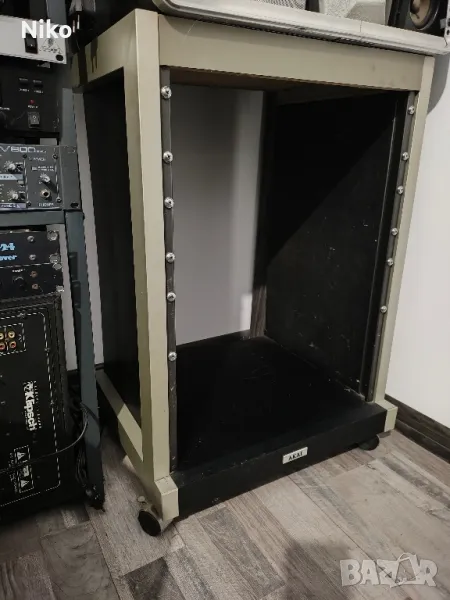 алуминиев ракс АKAI, снимка 1