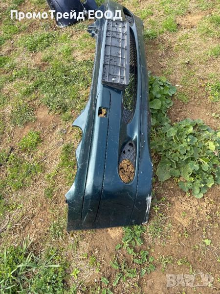 Предна броня зелена Мерцедес Ц клас комби Mercedes W203 , снимка 1