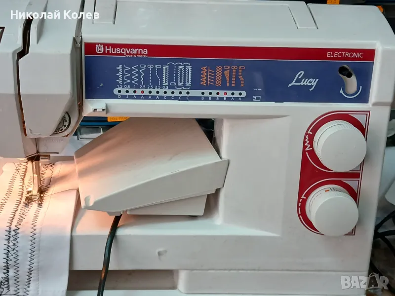 Шевна машина Huskvarna lucy, снимка 1