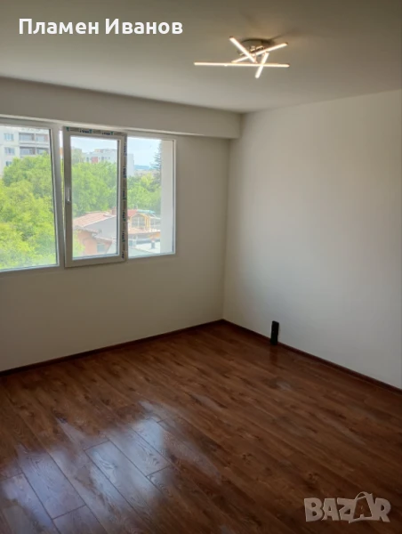 Апартамент, снимка 1