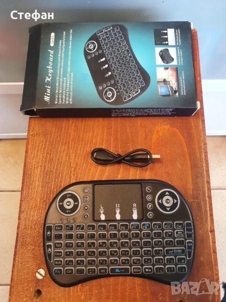 Мини безжична клавиатура с тъчпад , съвместима със Смарт Телевизори, TV Box, Компютри и Android устр, снимка 1