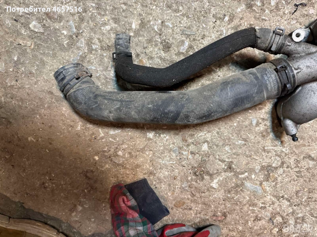 Гумено водно съединение Ауди Audi A8 D4 H4 6.3 W12 500ps. само за 40лв. 4h0121055s, снимка 1