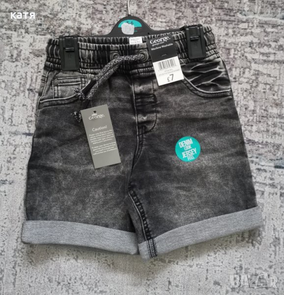 нови къси дънки размер 5/6г, снимка 1