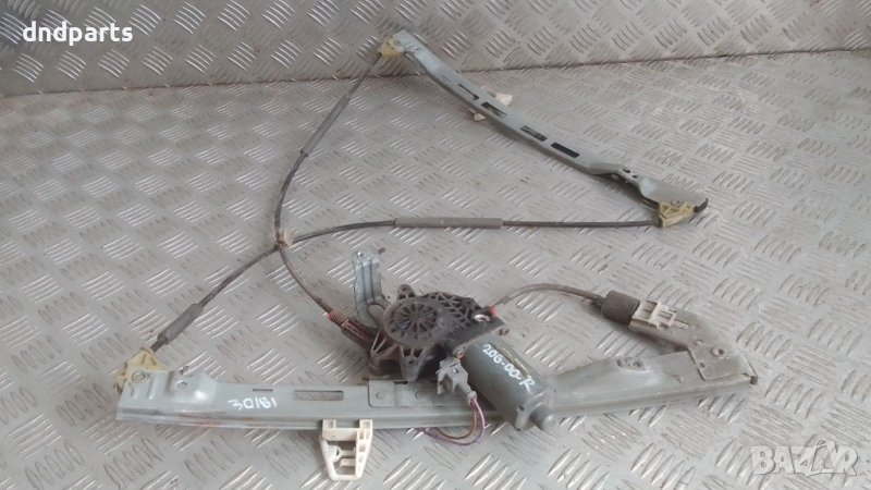 Стъклоповдигач Peugeot 206 2000г.(преден десен)	, снимка 1