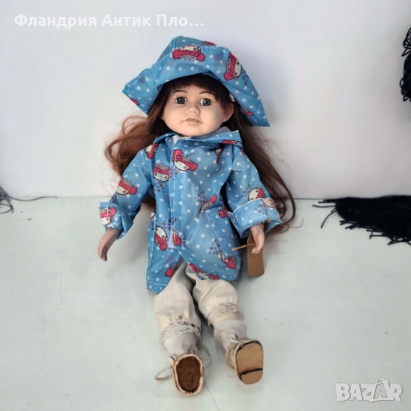 Порцеланова кукла с дълга червена коса, снимка 1