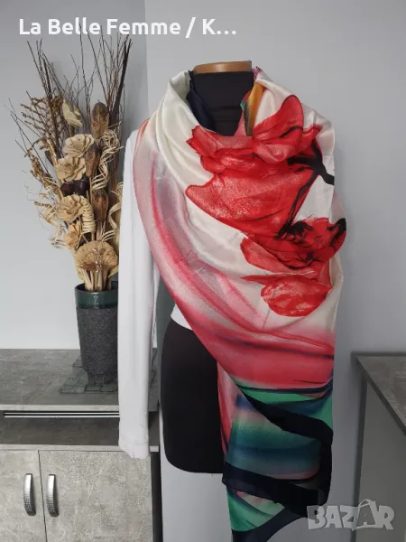Дамски шалове от коприна, снимка 1