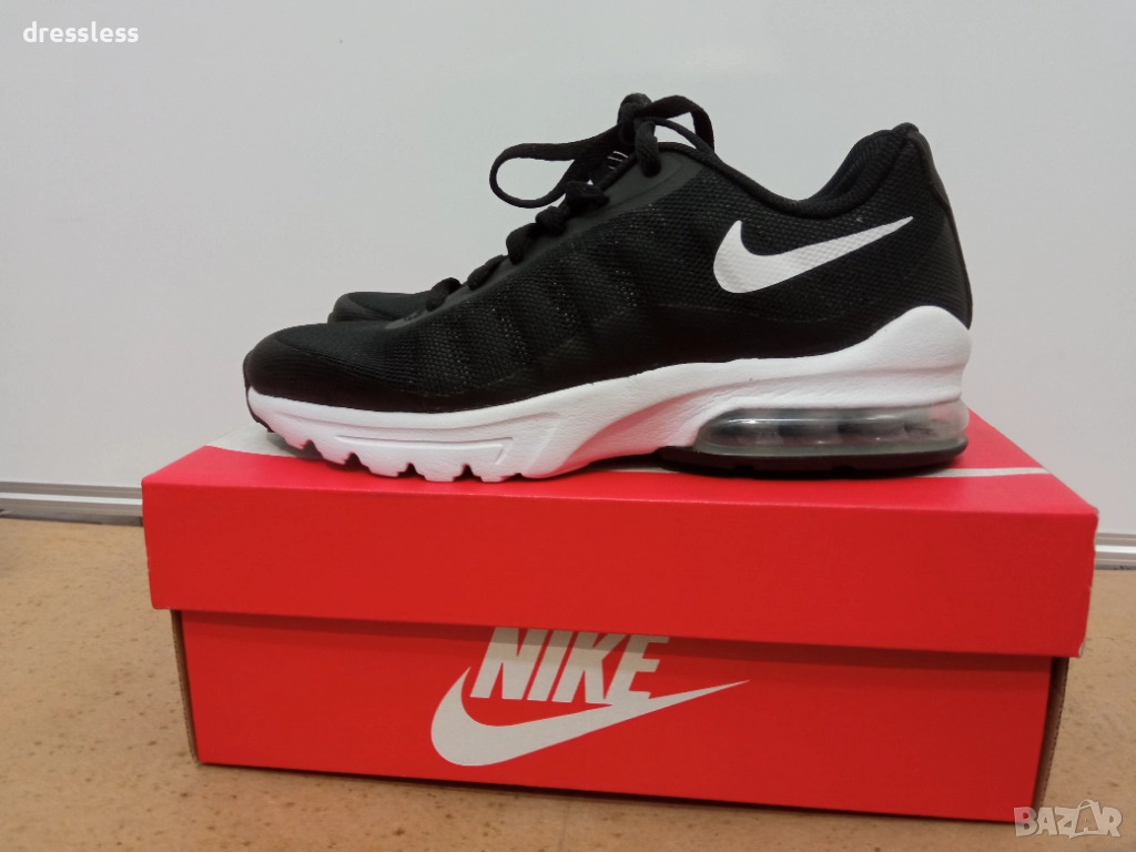NIKE Air Max Invigor Running Sneakers Black, снимка 1