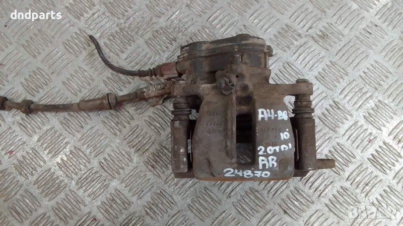 Спирачен апарат Audi A4 B8 2.0TDI 2010г.(заден десен)	, снимка 1