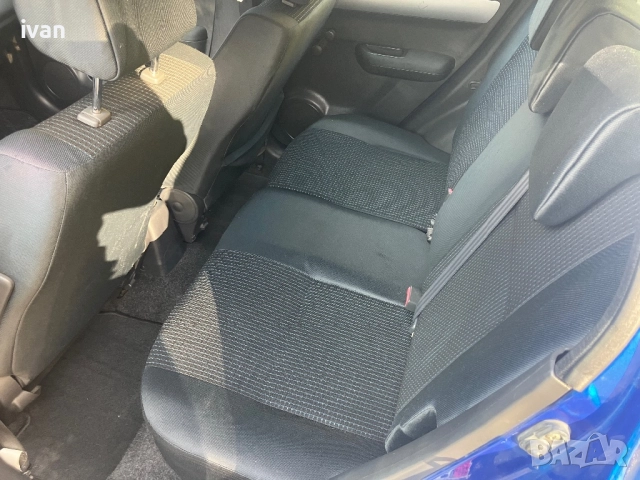 Suzuki Swift 1.5 VVT, снимка 14 - Автомобили и джипове - 52122401