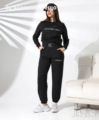 Дамски спортен комплект Karl Lagefeld🔝Guess🔝Calvin Klein Код A236, снимка 3 - Спортни екипи - 47818384