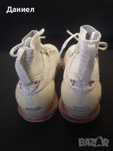 Дамски маратонки Under Armor , снимка 8 - Маратонки - 48484619