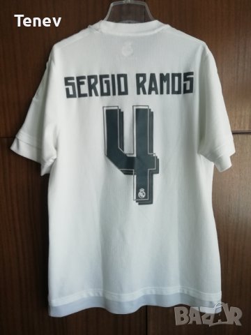Real Madrid Sergio Ramos Adidas оригинална тениска Реал Мадрид Серхио Рамос 2015/2016 L, снимка 1 - Тениски - 39313710