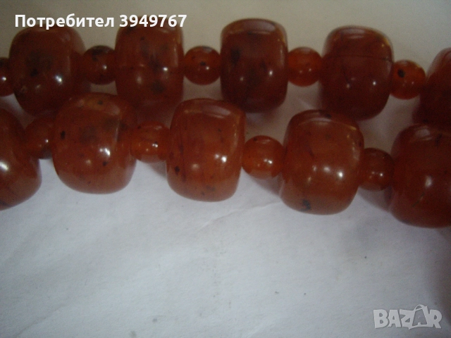 Стар интересен гердан., снимка 2 - Колиета, медальони, синджири - 51794455