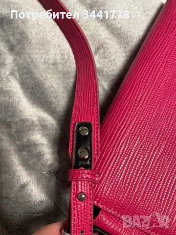  Trussardi дамска чанта, снимка 7 - Чанти - 44252020