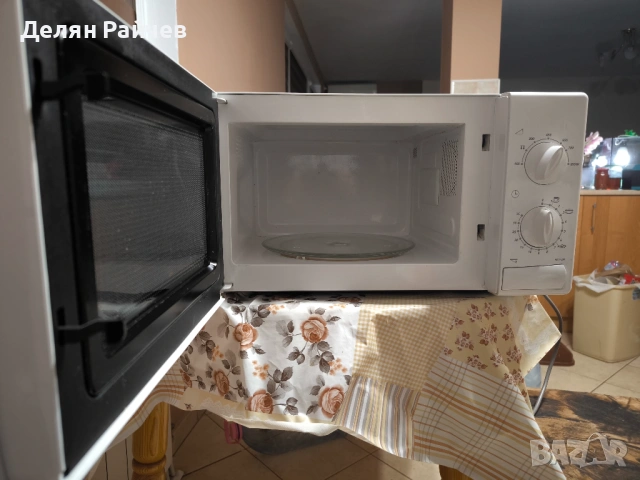 Микровълнова фурна SAMSUNG, снимка 2 - Микровълнови - 53398218