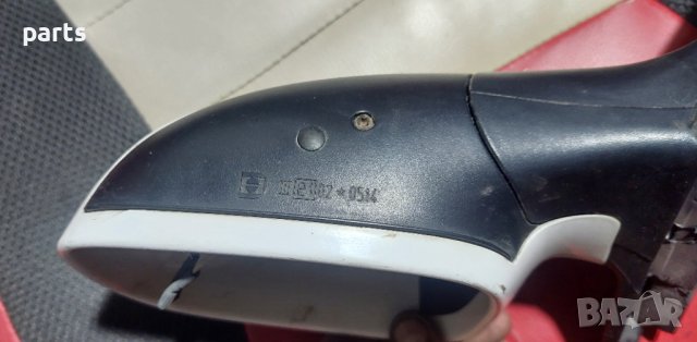 Дясно Огледало Пасат 5 - VW Passat B5 - B5.5 - E1020514 N, снимка 4 - Части - 42514568