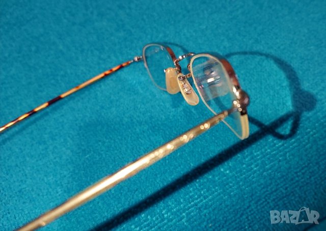 Calvin Klein
очила , снимка 10 - Слънчеви и диоптрични очила - 42165988