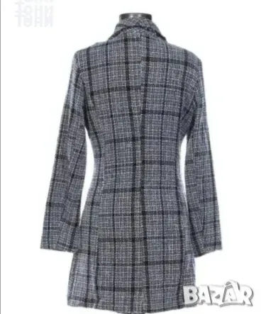 Ново Елегантно Дамско Карирано Палто М, снимка 2 - Палта, манта - 49215584