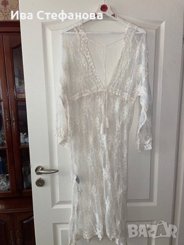 Нова бяла плажна наметка парео  дантела кафтан плажна бяла дантелена туника дълга риза , снимка 4 - Туники - 41044513