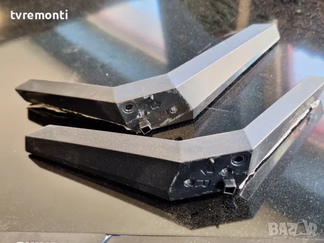 крачета оригинална стойка телевизор PHILIPS модел 32PHS4112/12