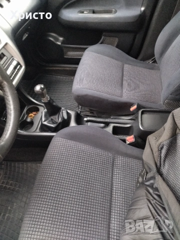 Honda hr-v 4x4 i-Vtec 124 к.с Газ-бензин, снимка 5 - Автомобили и джипове - 52752433