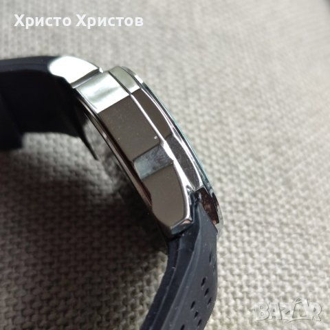 Мъжки часовник CORUM ADMIRAL'S  CUP , снимка 4 - Мъжки - 41864039