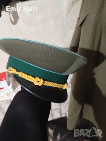 ЧИСТО НОВ Военен Шинел , снимка 7 - Антикварни и старинни предмети - 53570683