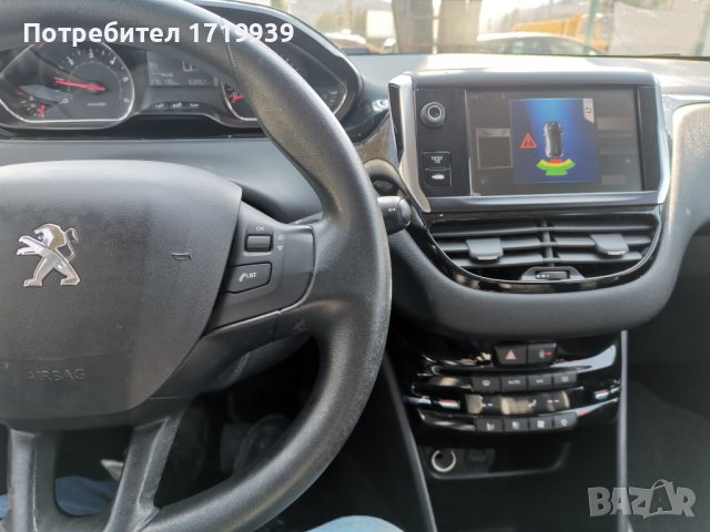 Peugeot 208 1.6 e-HDI, снимка 11 - Автомобили и джипове - 39703562