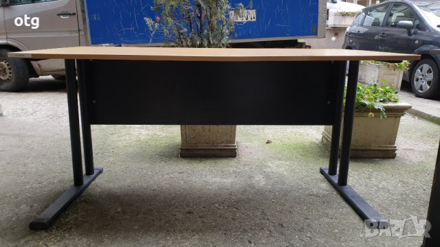 Голямо стабилно  бюро, снимка 2 - Бюра - 41769119