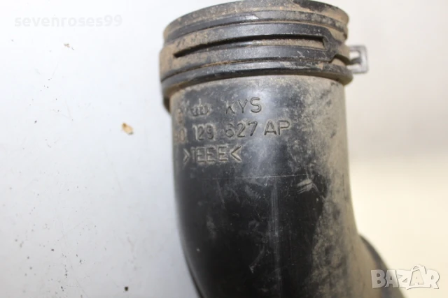 Въздуховод Фолксваген Голф 3 комби 1.9 tdi 90hp VW Golf 3  1H0129627AP, снимка 2 - Части - 50855113