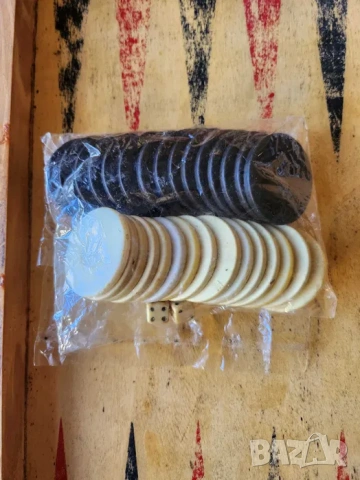 шах и табла - р-р 41 х 41 х 6 см - комплект с фигури + пулове + зарове, снимка 3 - Шах и табла - 53476467