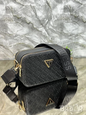 чанти Guess ➡️20cm ⬆️12cm , снимка 2 - Чанти - 51430003
