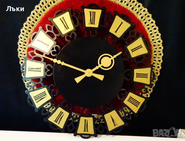 Немски стенен часовник,метален. , снимка 4 - Антикварни и старинни предмети - 41978591