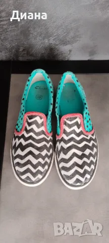 Гуменки Clarks, номер 32,5 (стелка 21,5 см), снимка 2 - Детски гуменки - 47565902