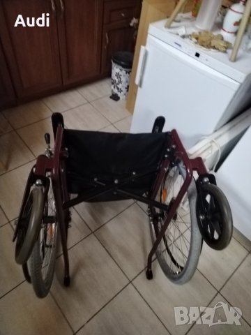 Сгъваема инвалидна рингова количка за оперирани, възрастни, трудно подвижни хора. , снимка 5 - Инвалидни колички - 42386459